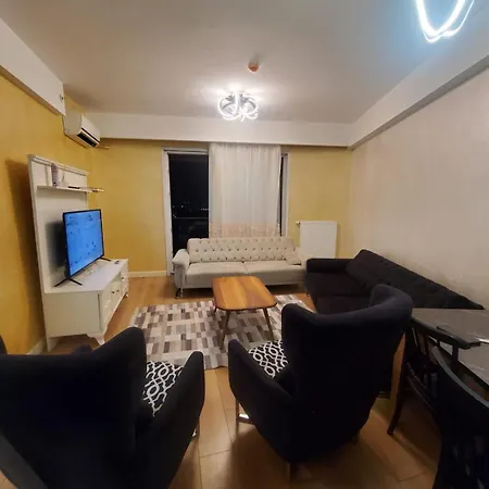 Comfortable And Close Apartment Istanbul